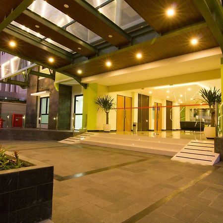 Arkeo Hotel Bandung Exterior photo