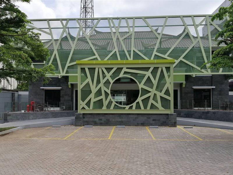 Arkeo Hotel Bandung Exterior photo