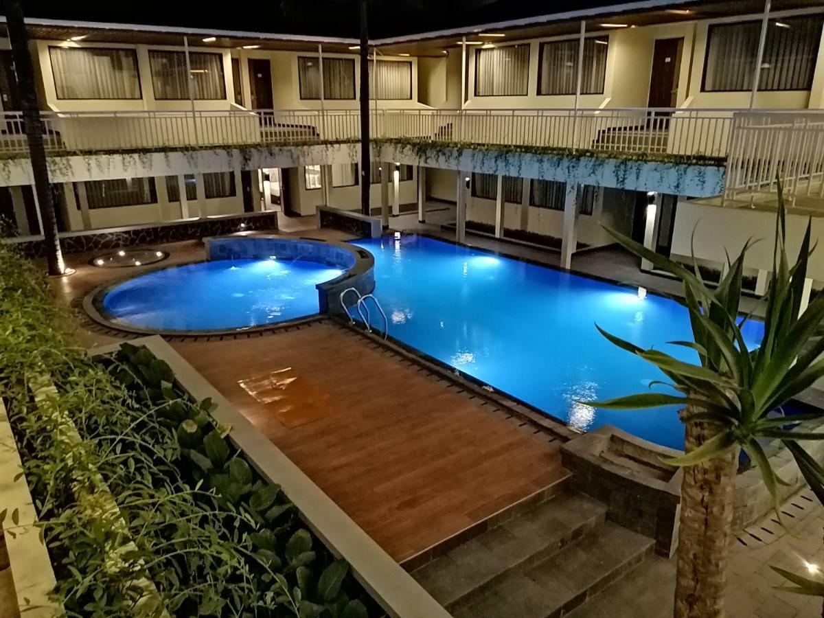 Arkeo Hotel Bandung Exterior photo